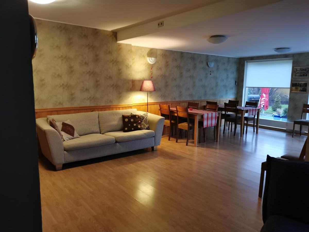 Kaare Guesthouse Viljandi  Bagian luar foto