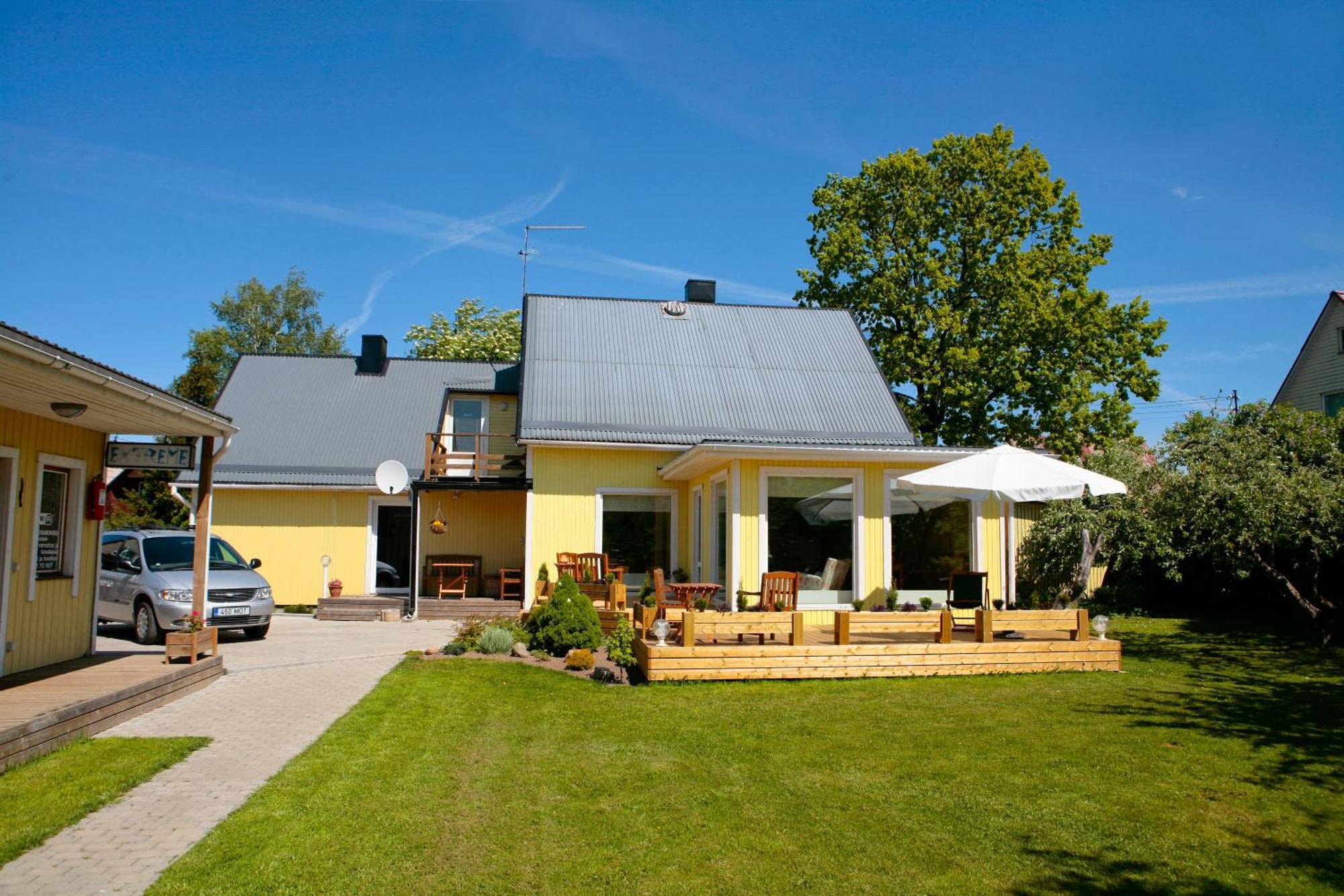 Kaare Guesthouse Viljandi  Bagian luar foto