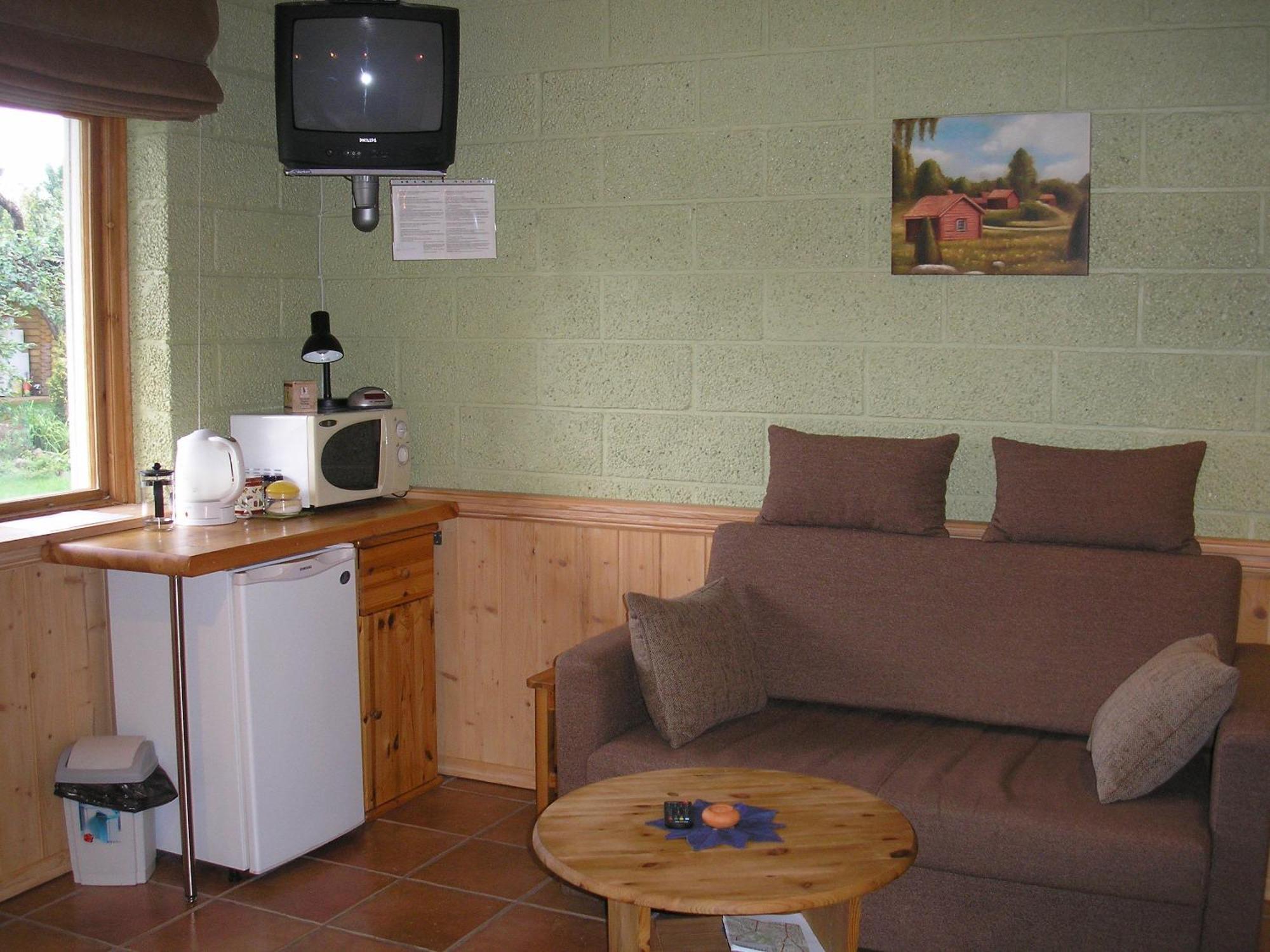 Kaare Guesthouse Viljandi  Bagian luar foto
