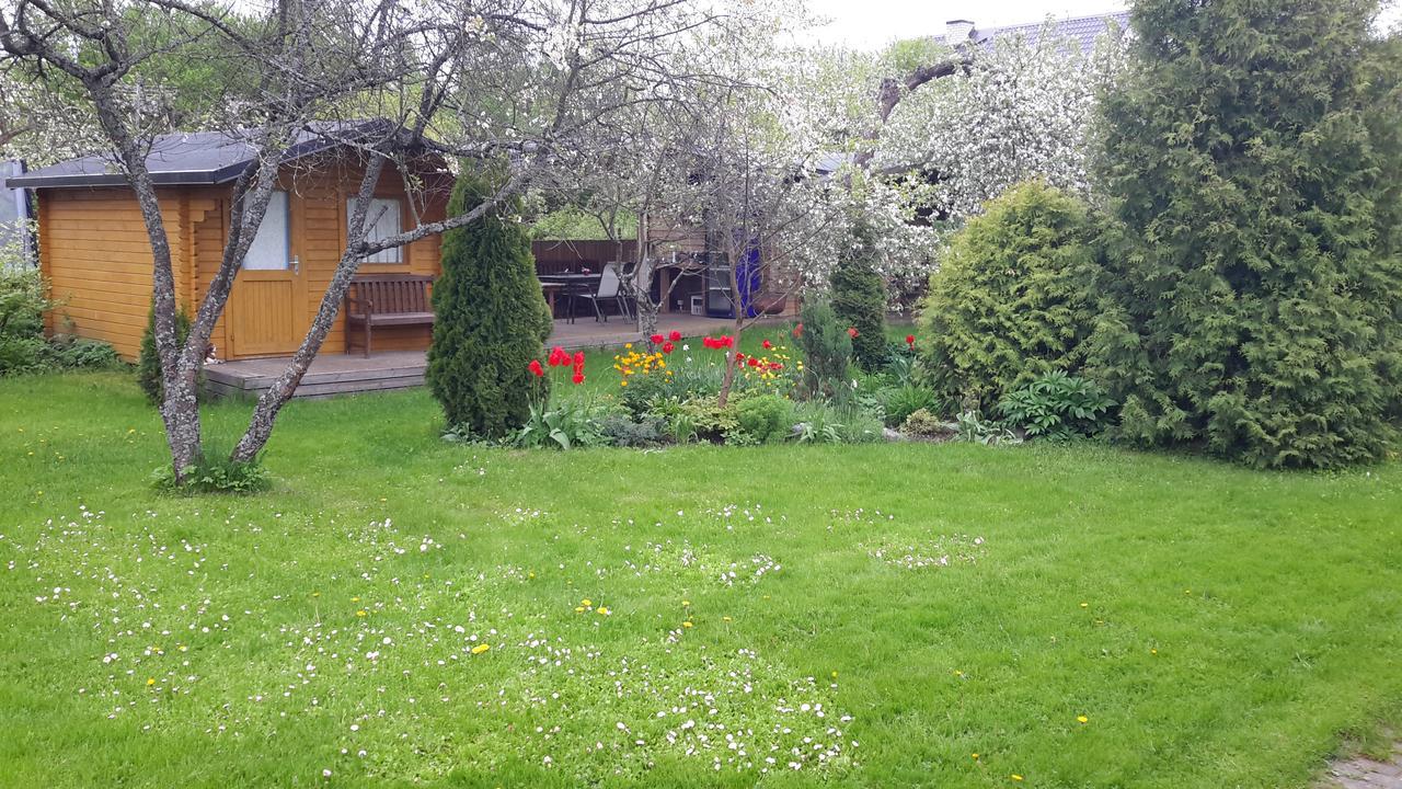 Kaare Guesthouse Viljandi  Bagian luar foto